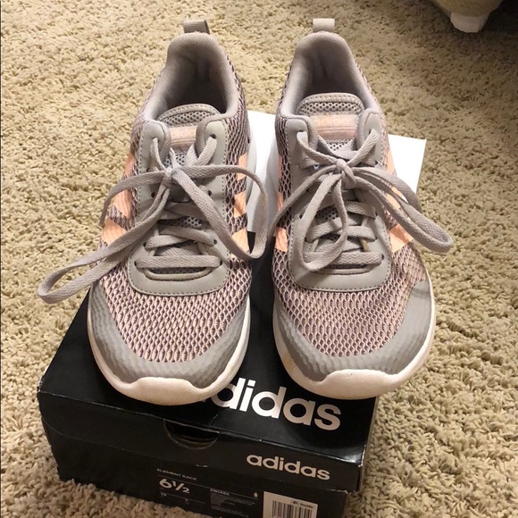 Adidas Tennis Shoes - Picture 2 of 5